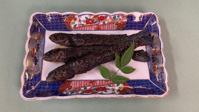 Mutsugoro no Kabayaki (Broiled Mudskipper)